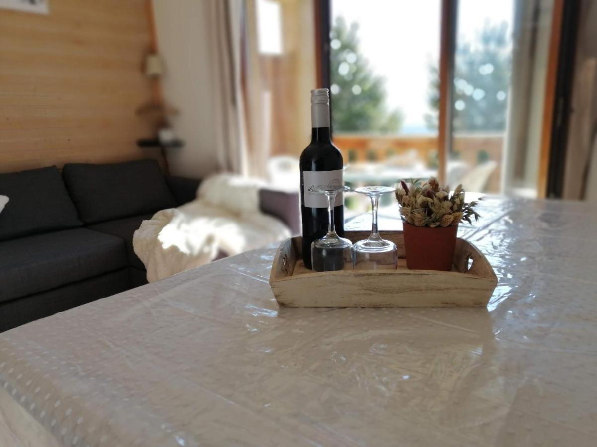 Appartement 2 Chambres Au Calme Лез Англ Екстериор снимка